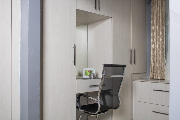 Executive Room - Image 10