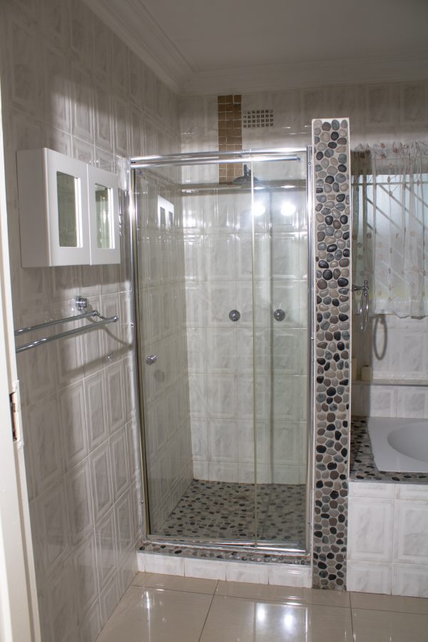 Executive Room - Image 13